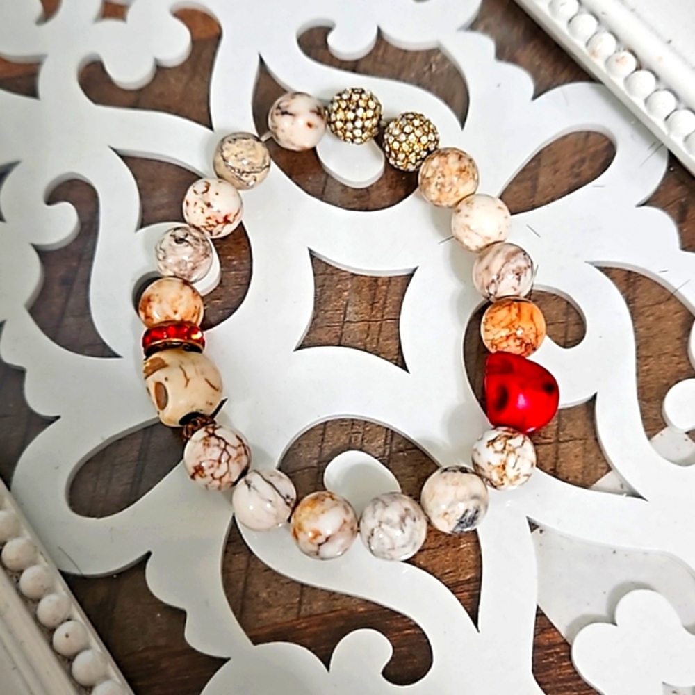 13. Unique stunning bracelet